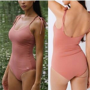 ALBION the Natalie Kate one piece textured swimsuit size XL pink tie straps